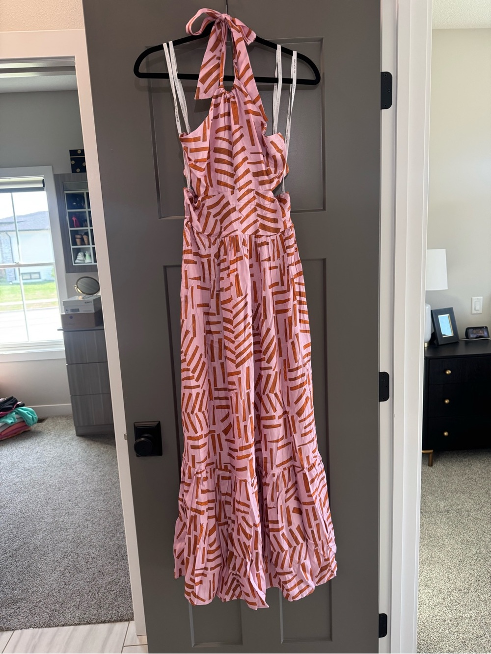 Self Contrast Pink Geometric Halter Maxi Dress